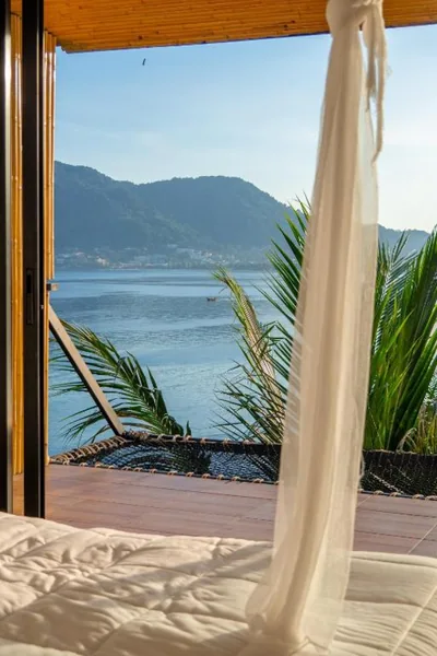 The Cozy Beachfront Phuket – Foto 16
